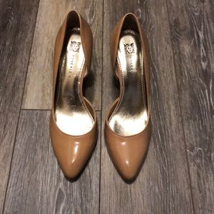Nude heels NWOB
